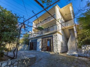  Apartment Meri 1  Драмаль